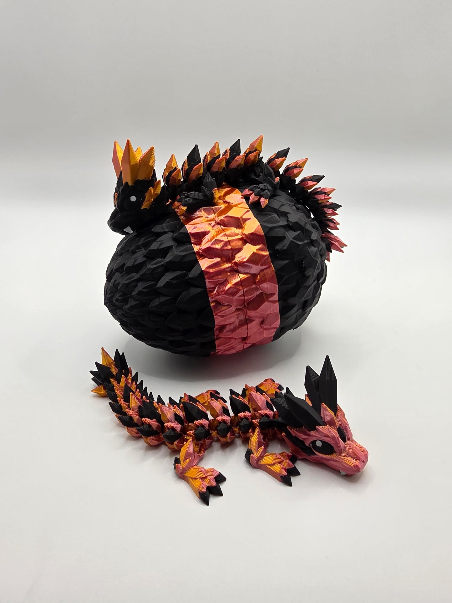 “Crystal Baby Dragons with Egg – Articulated 3D Printed Collectible – Rose Gold and Black Theme”