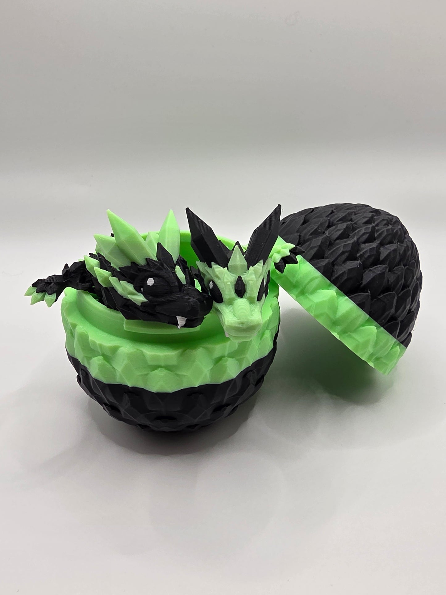 Crystal Baby Dragon's With Egg - Articulated 3D Printed Collectable - Glow Green and Black