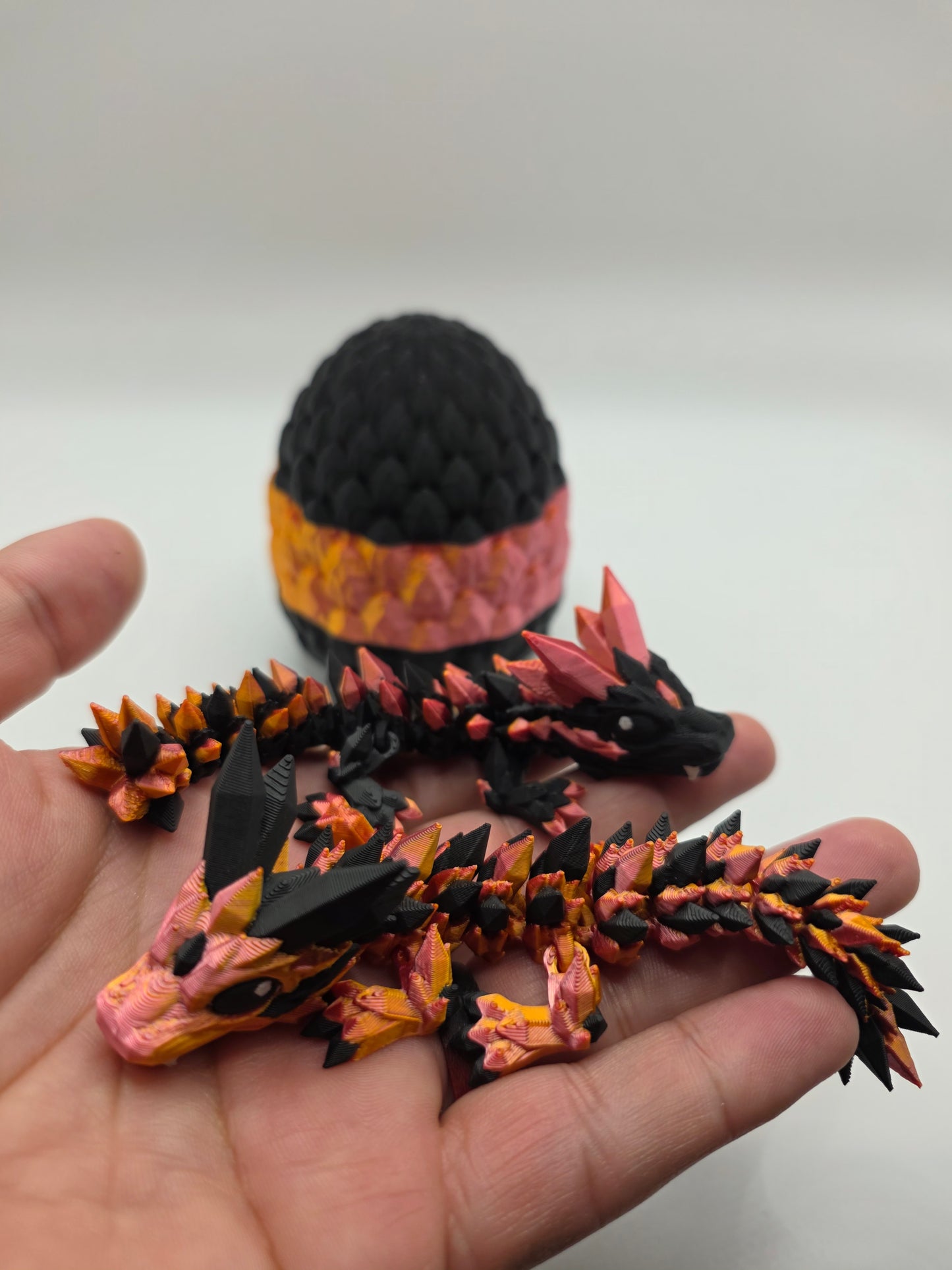 “Crystal Baby Dragons with Egg – Articulated 3D Printed Collectible – Rose Gold and Black Theme”