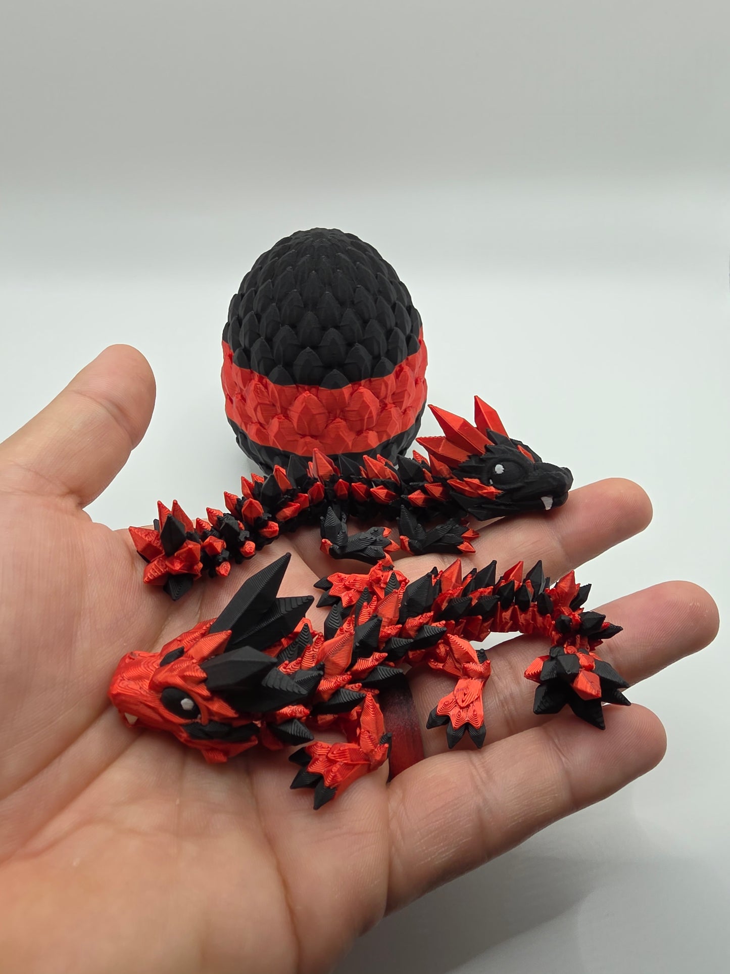 “Crystal Baby Dragons with Egg – Articulated 3D Printed Collectible – Red with Black Theme”